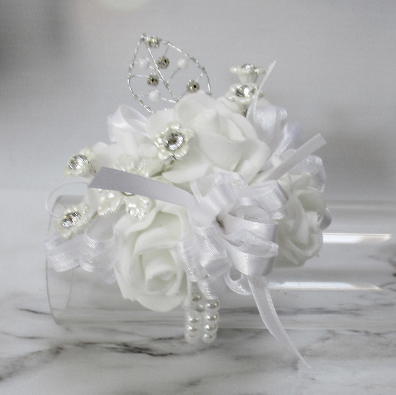 Black and white discount corsages for prom